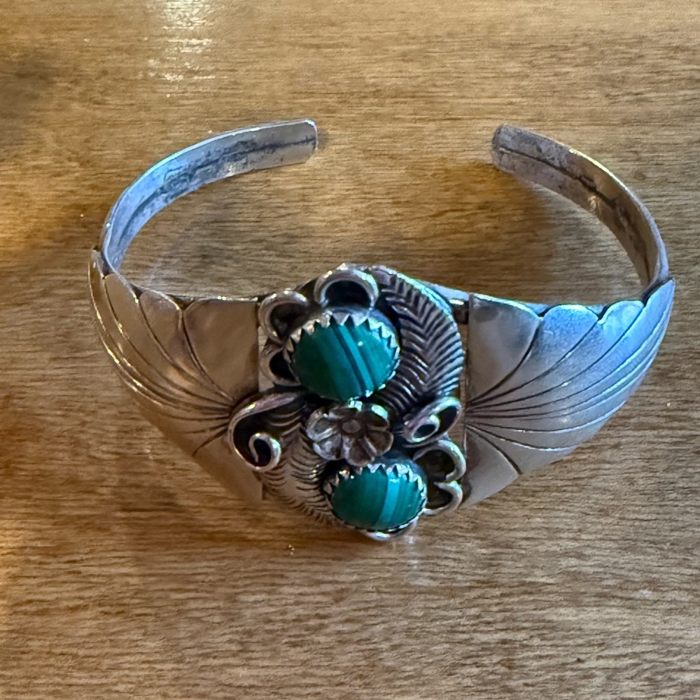 Silver and Green Women's Jewelry Bracelet
